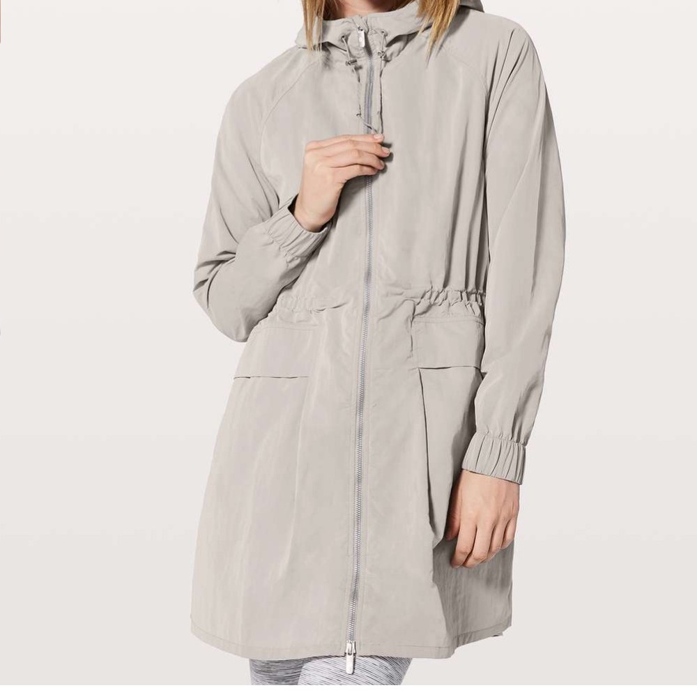 Lululemon Pack and Glyde Jacket Size 6 NWT